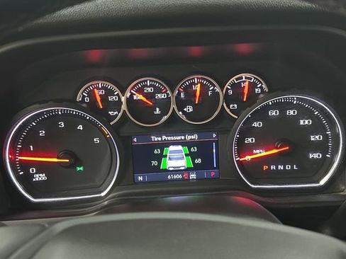 Used 2022 Chevrolet Silverado 2500 LT w/ Convenience Package image 21