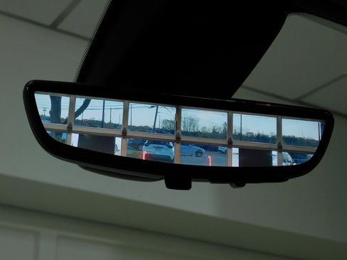 Used 2022 GMC Sierra 3500 Denali w/ Technology Package image 62