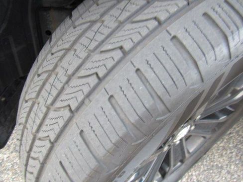 Used 2019 Nissan Armada Platinum w/ Captain's Chairs Package image 23