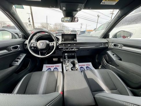 Used 2024 Honda Civic Sport image 11
