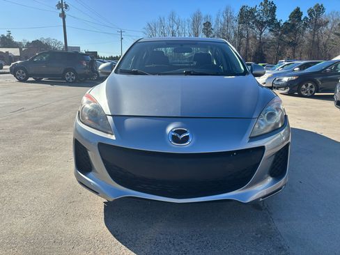 Used 2013 MAZDA MAZDA3 i Touring image 2