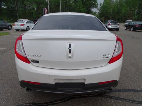 Used 2013 Lincoln MKS AWD image 10