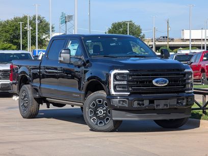 New 2025 Ford F250 Platinum w/ FX4 Off-Road Package