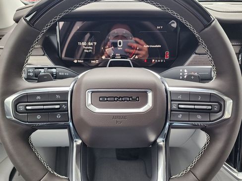 New 2026 GMC Acadia Denali w/ Super Cruise Package AWD/4WD image 20