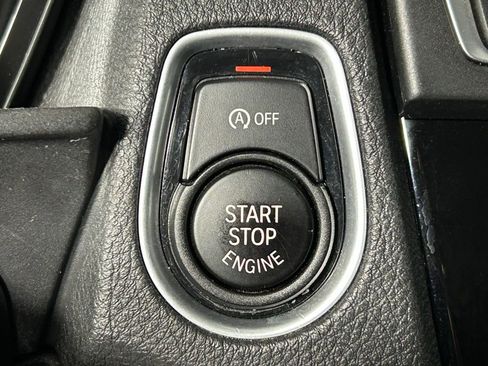 Used 2017 BMW M2 RWD image 21