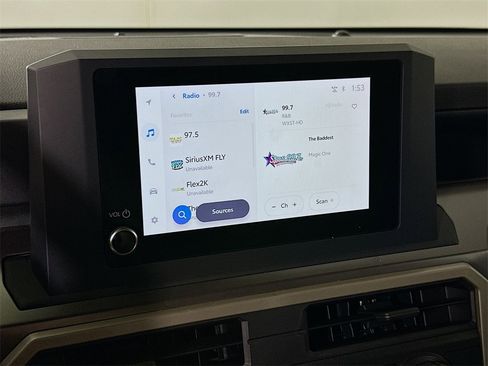 Used 2025 Toyota Tacoma TRD Off-Road image 23