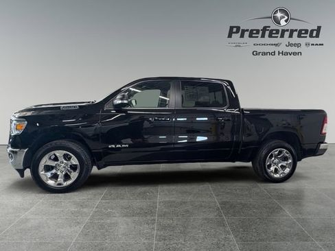 Used 2022 RAM 1500 Big Horn AWD/4WD image 11