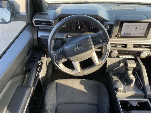 Used 2025 Toyota 4Runner SR5 image 13