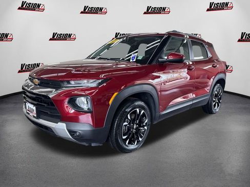 Used 2023 Chevrolet TrailBlazer LT w/ Convenience Package AWD/4WD image 1