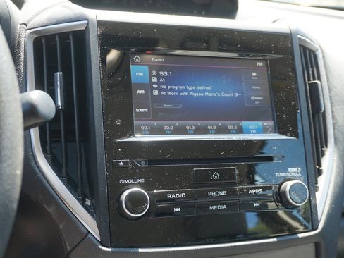 Used 2022 Subaru Forester AWD/4WD image 17