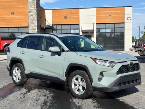 Used 2019 Toyota RAV4 XLE w/ All Weather Liner Package AWD/4WD image 1