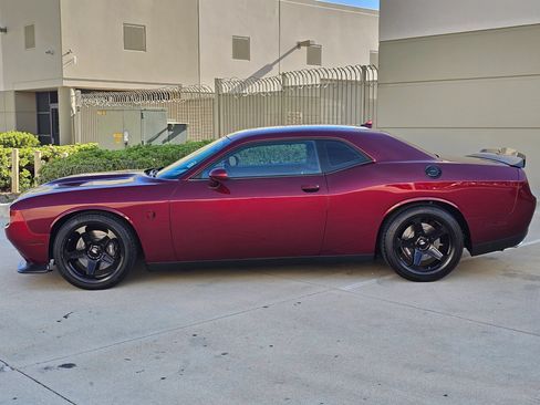 Used 2019 Dodge Challenger R/T Scat Pack RWD image 8