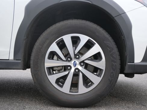 Certified 2025 Subaru Outback Premium w/ Popular Package #1A image 13