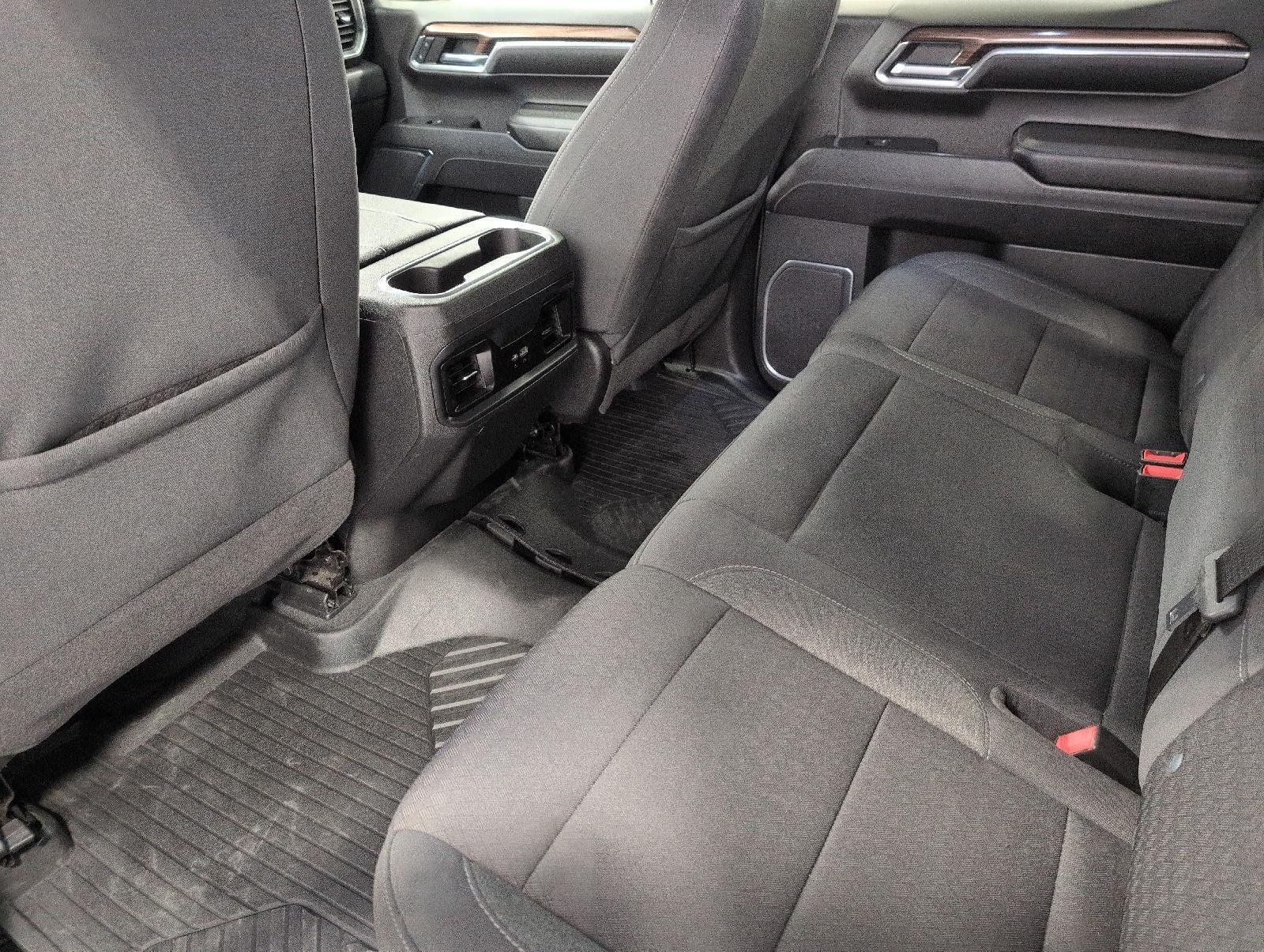Used 2023 Chevrolet Silverado 1500 LT Trail Boss w/ LPO, Dark Essentials Package AWD/4WD image 21