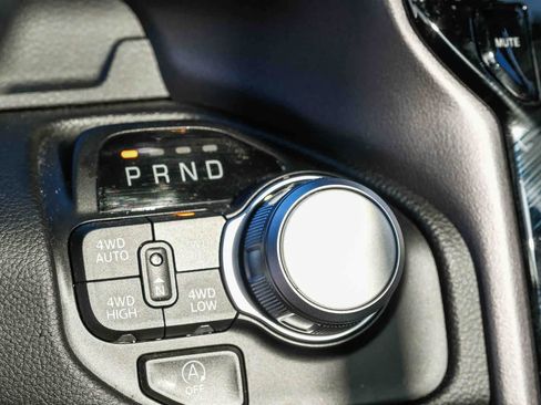 Used 2023 RAM 1500 Laramie AWD/4WD image 20