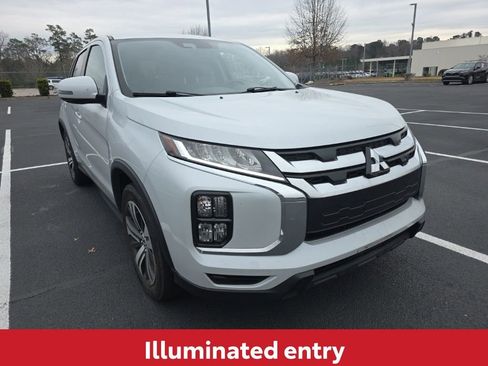 Used 2024 Mitsubishi Outlander Sport SE image 15