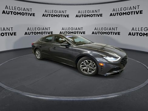 Used 2020 Hyundai Sonata SEL w/ Cargo Package image 11