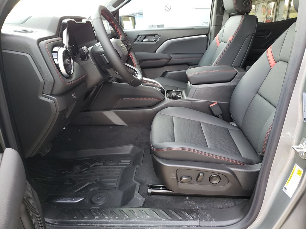 New 2026 Chevrolet Colorado Z71 w/ Technology Package AWD/4WD image 14