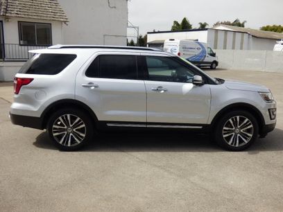 Used 2017 Ford Explorer Platinum
