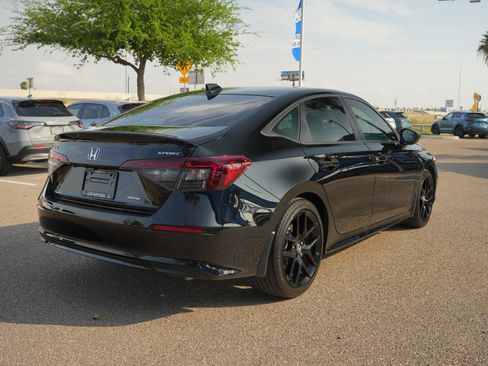 Used 2025 Honda Civic Sport image 5