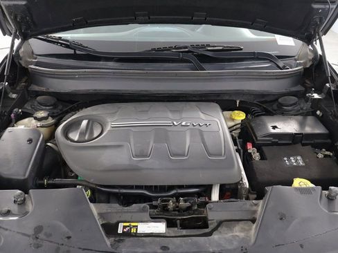 Used 2016 Jeep Cherokee Trailhawk w/ Comfort/Convenience Group image 15