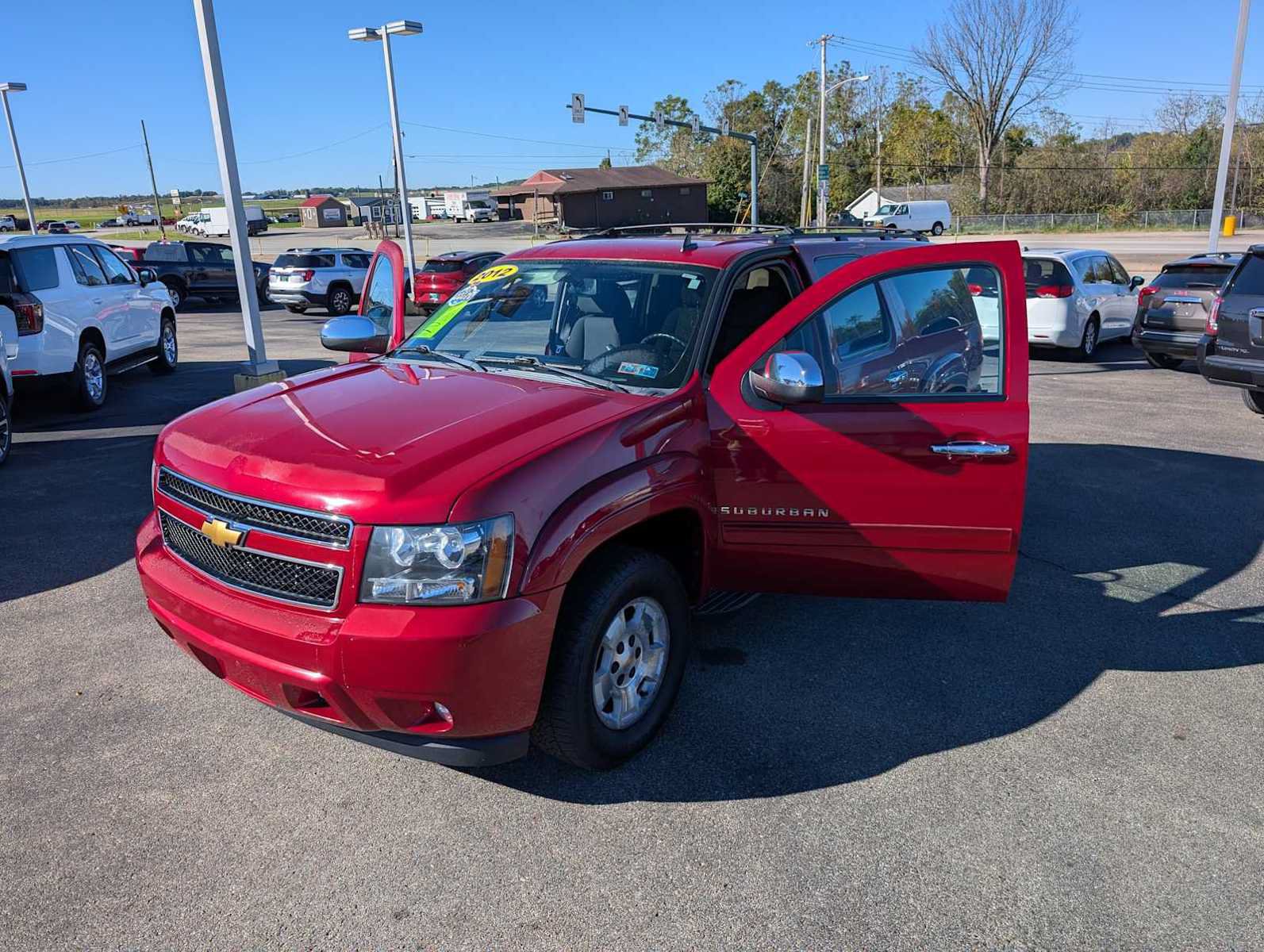 Used 2012 Chevrolet Suburban LS w/ Convenience Package 1 AWD/4WD image 16
