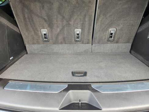 Certified 2023 Cadillac Escalade Premium Luxury w/ Performance Package AWD/4WD image 27