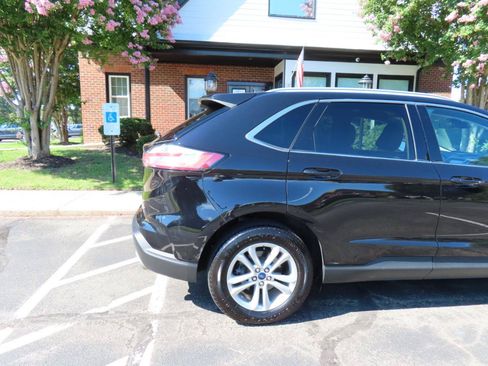 Used 2020 Ford Edge SEL AWD/4WD image 8