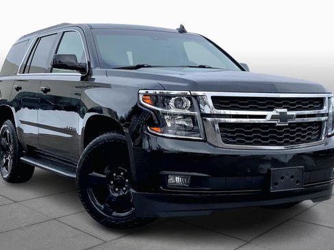 Used 2019 Chevrolet Tahoe LT w/ Luxury Package image 3