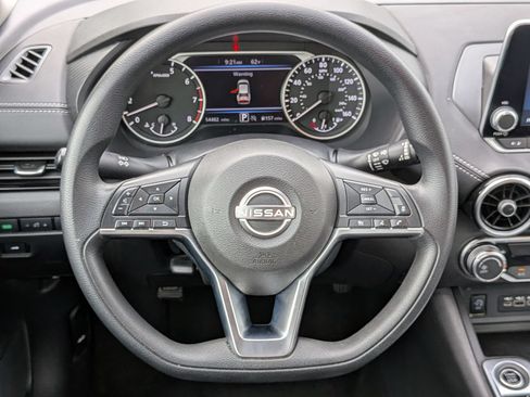 Used 2024 Nissan Sentra SV FWD image 30