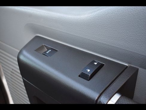 Used 2015 Ford F250 XL w/ Power Equipment Group AWD/4WD image 32