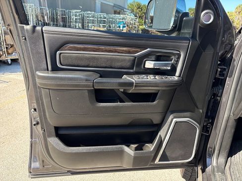 Used 2021 RAM 2500 Laramie image 28