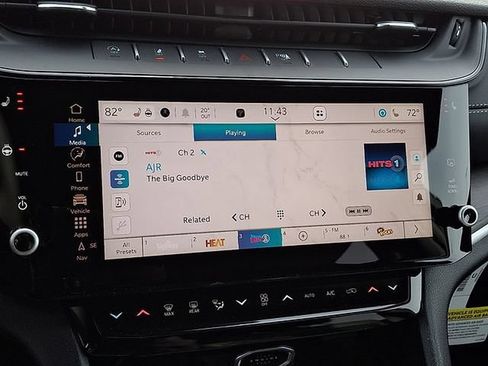 New 2026 Jeep Grand Cherokee Altitude AWD/4WD image 10