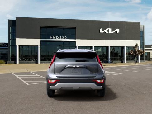 New 2026 Kia Niro LX FWD image 5