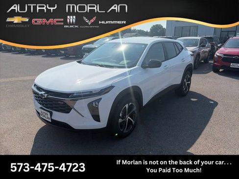 New 2026 Chevrolet Trax RS w/ Driver Confidence Package FWD image 1