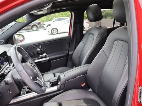 Used 2021 Mercedes-Benz GLA 250 4MATIC image 21
