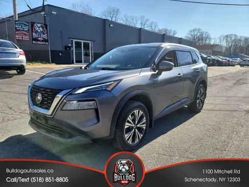 Used 2021 Nissan Rogue SV AWD/4WD image 1