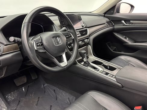 Used 2021 Honda Accord EX-L image 10