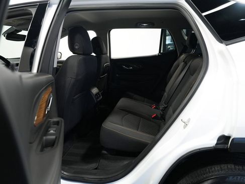 Used 2020 GMC Terrain SLE w/ LPO, Floor Liner Package AWD/4WD image 30