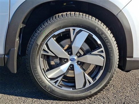 Used 2019 Subaru Forester Touring image 9