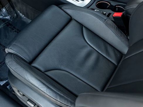 Used 2018 Audi Q3 2.0T Premium w/ Convenience Package image 17