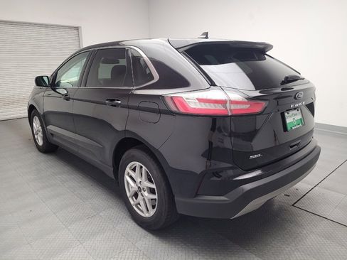 Used 2023 Ford Edge SEL image 5
