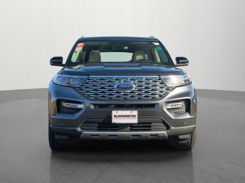 Used 2020 Ford Explorer Platinum image 2