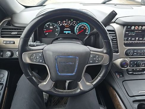 Used 2018 GMC Yukon XL Denali w/ Denali Ultimate Package AWD/4WD image 21