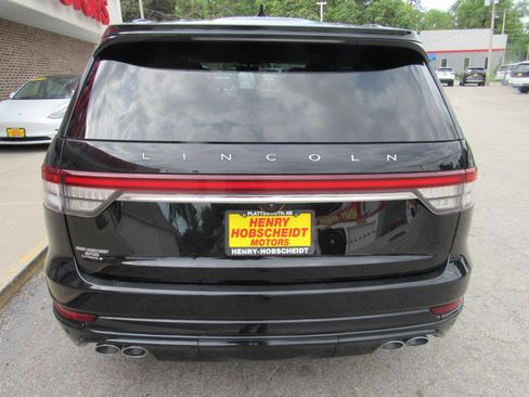 Used 2023 Lincoln Aviator Reserve w/ Equipment Group 201A AWD/4WD image 3