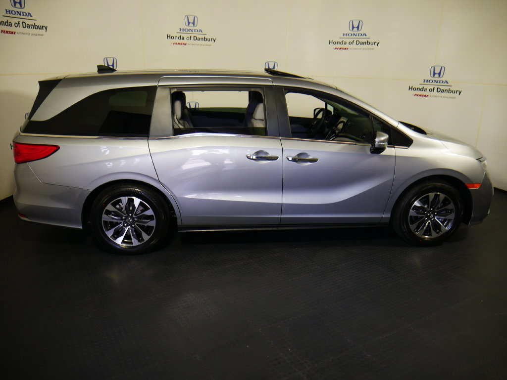 New 2027 Honda Odyssey EX-L image 3