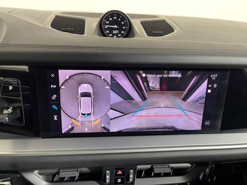 Used 2024 Porsche Cayenne image 42