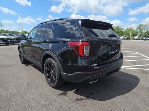 Certified 2023 Ford Explorer ST w/ Equipment Group 401A AWD/4WD image 15