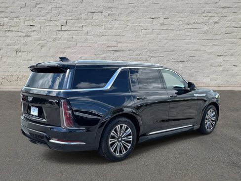 New 2026 Cadillac Escalade IQL Luxury image 5