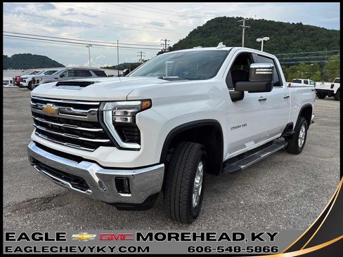 Used 2026 Chevrolet Silverado 2500 LTZ AWD/4WD image 1